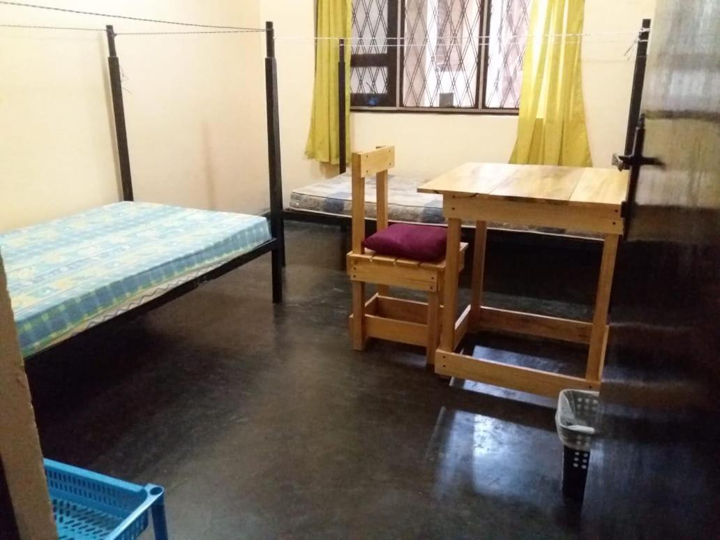 Mazz Homestay Негомбо Екстер'єр фото